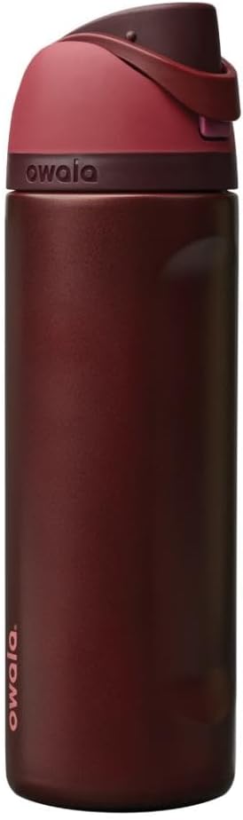 Owala FreeSip Insulated Stainless Steel Water Bottle with Straw, BPA-Free Sports Water Bottle, Great for Travel, 710ml, Black Cherry