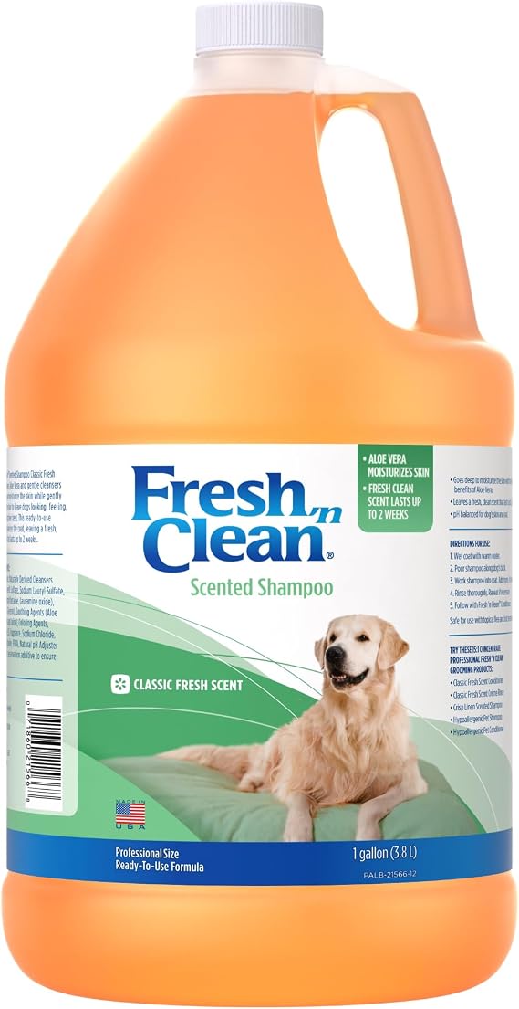 PetAg Fresh n Clean Scented Shampoo, Classic Fresh Scent - 1 Gallon - Moisturizes with Vitamin E & Aloe Vera - Strengthens & Repairs Coats - Soap Free