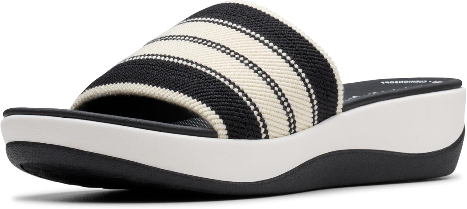 Clarks womens Arla Hollis