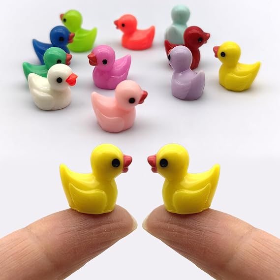 Mini Resin Ducks, 55pcs Small Ducks 11 Colors Tiny Ducks Miniature Garden Decoration Little Ducks for Fairy Garden Aquarium Landscape Ornaments Craft