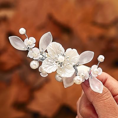 EVILD Bridal Wedding Hair Clip White Flower Hair Accessories Pearl Hair Barrettes for Women