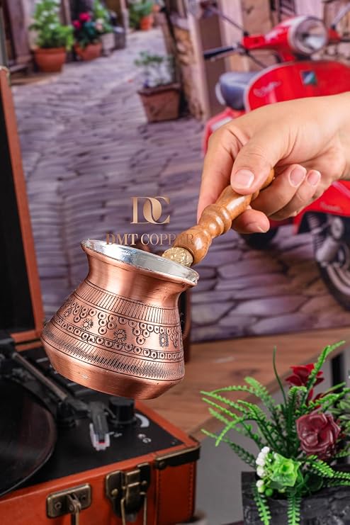 El Yapımı İşlemeli Kalaylı Bakır Kahve Cezvesi 350 ml