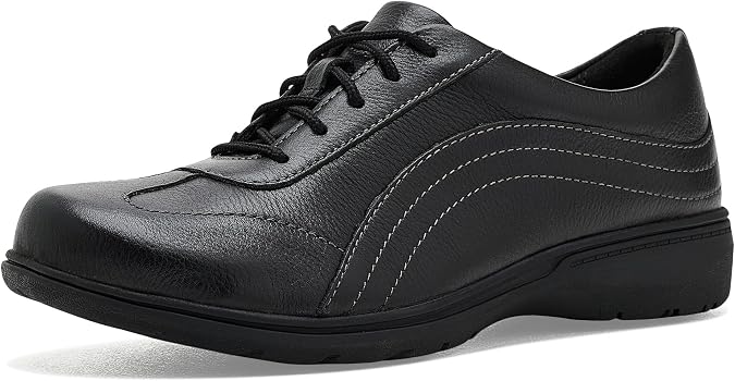 Clarks Women's Carleigh Dream