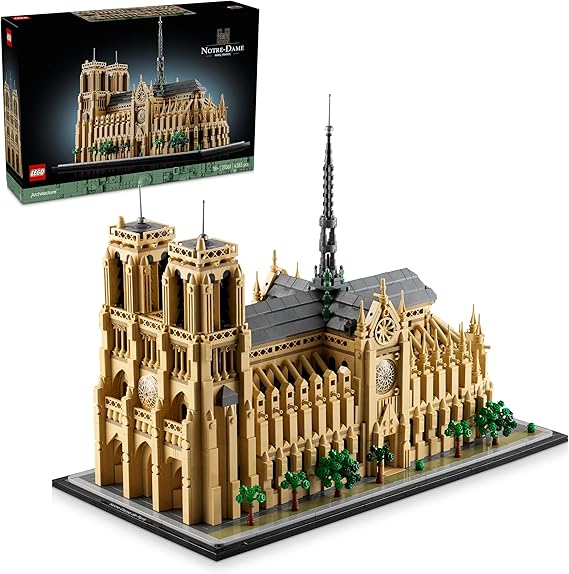 LEGO Architecture Architectural Icons Collection: Notre Dame Cathedral 21061 - Collectible and Exhibitable Model Construction Set for Adults Interested in Travel, Architecture and History (4383 Pieces)