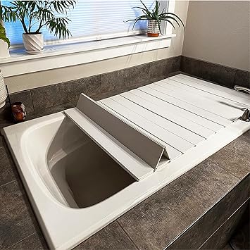 Bathtub Cover Shutter-Style Bath Lids,PVC Bathtub Covers Soaking Tub Cover for Bath,Keep Dust/Junk Out,Keeping The Bath Water Warm,Folding Bathtub Cover for Tub(31.5"x70.9", White)